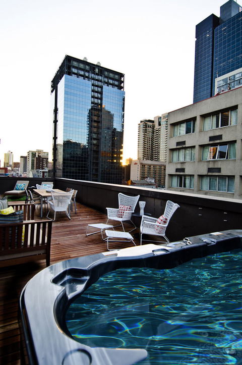 Ovolo Laneways - Coogee Beach Accommodation 4