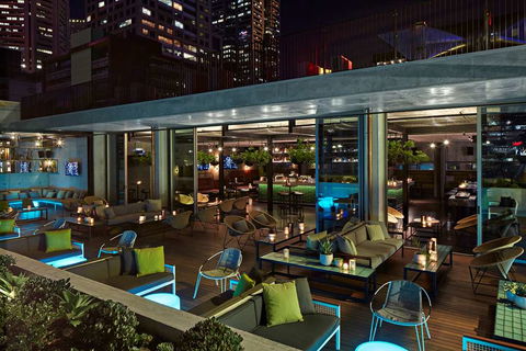 QT Melbourne - Coogee Beach Accommodation 12