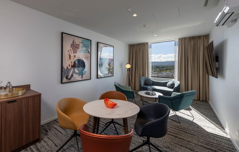 TRYP By Wyndham Pulteney Street - Coogee Beach Accommodation 12
