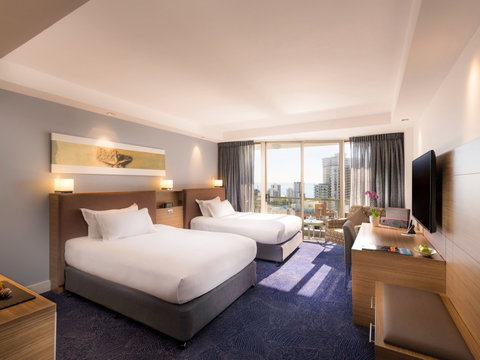 Sofitel Gold Coast - Coogee Beach Accommodation 5