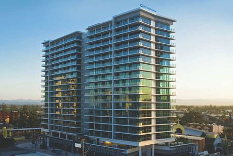 Wyndham Surfers Paradise Resort - Coogee Beach Accommodation 2