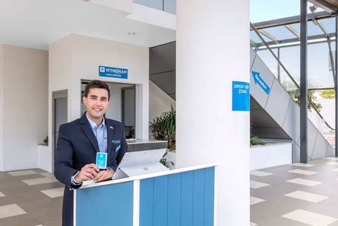 Wyndham Surfers Paradise Resort - Coogee Beach Accommodation 4