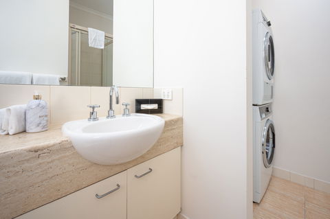Aligned Corporate Residences Kew - Coogee Beach Accommodation 3