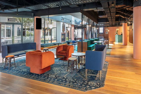 Amora Hotel Riverwalk Melbourne - Coogee Beach Accommodation 3