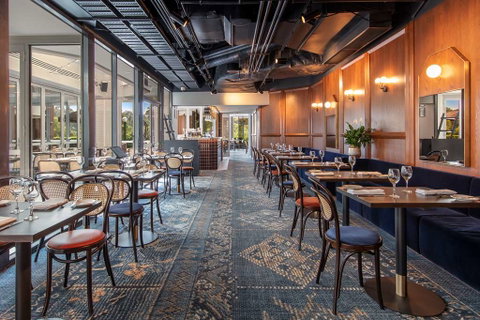 Amora Hotel Riverwalk Melbourne - Coogee Beach Accommodation 9