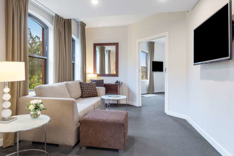 Amora Hotel Riverwalk Melbourne - Coogee Beach Accommodation 12