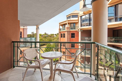 Amora Hotel Riverwalk Melbourne - Coogee Beach Accommodation 16
