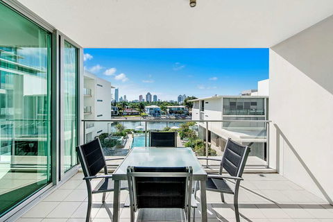 ULTIQA Freshwater Point Resort - Coogee Beach Accommodation 4