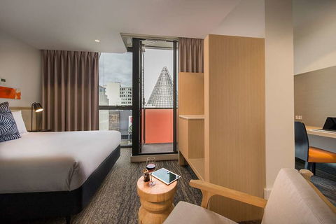 Brady Hotel Central Melbourne - Coogee Beach Accommodation 3