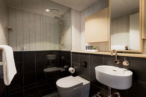 Brady Hotel Central Melbourne - Coogee Beach Accommodation 6