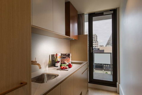 Brady Hotel Central Melbourne - Coogee Beach Accommodation 10