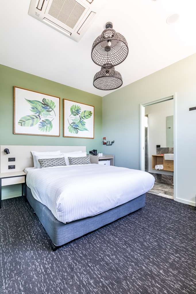 Nerang QLD Coogee Beach Accommodation