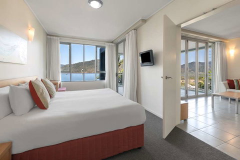 Club Wyndham Airlie Beach - Coogee Beach Accommodation 7