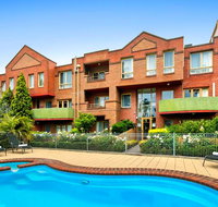 Comfort Apartments Royal Gardens - Coogee Beach Accommodation