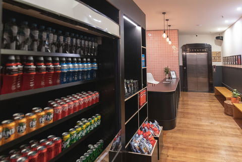 United Backpackers - Coogee Beach Accommodation 0