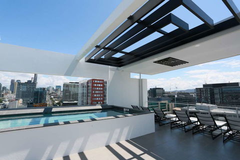Alex Perry Hotel And Apartments - Coogee Beach Accommodation 17