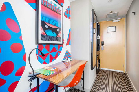The Constance - Coogee Beach Accommodation 9