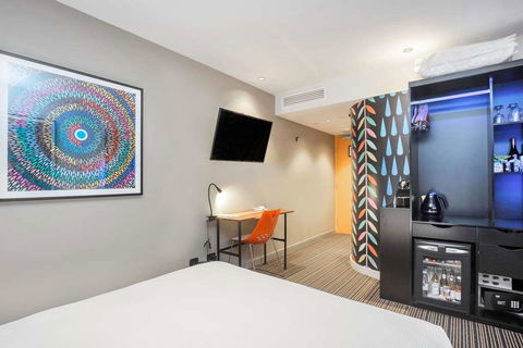 The Constance - Coogee Beach Accommodation 11