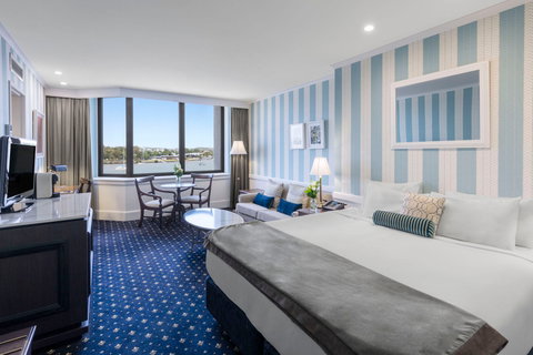 View Brisbane - Coogee Beach Accommodation 2