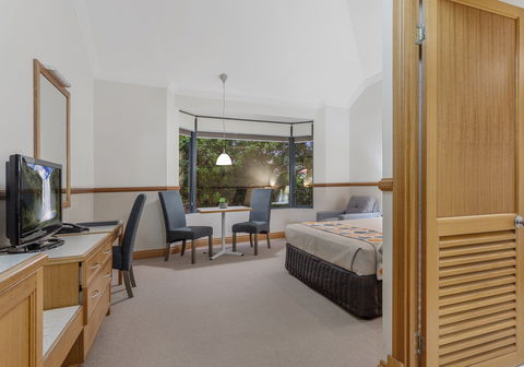 The Airport International Motel - Coogee Beach Accommodation 5