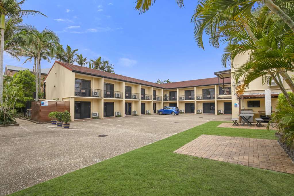 Ascot QLD Coogee Beach Accommodation