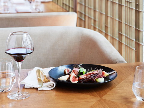 Sofitel Sydney Darling Harbour - Coogee Beach Accommodation 11