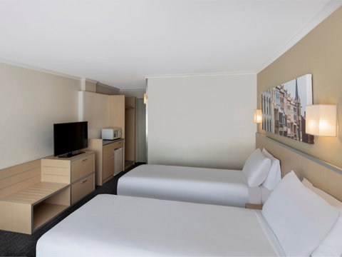 Ibis Styles Sydney Central - Coogee Beach Accommodation 9
