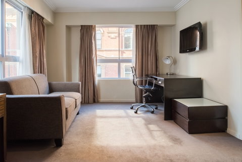 Seasons Darling Harbour - Coogee Beach Accommodation 7