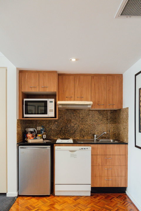 Seasons Darling Harbour - Coogee Beach Accommodation 12