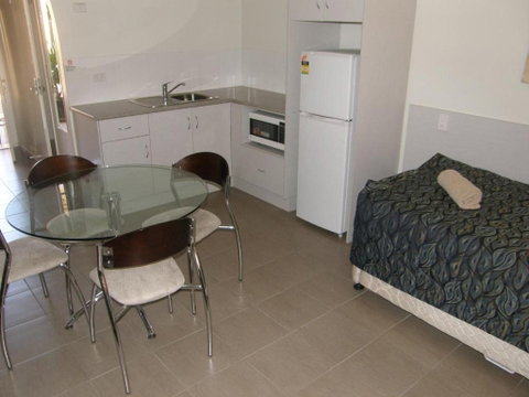 Western Gateway Motel - Coogee Beach Accommodation 7