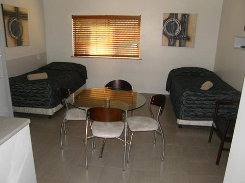 Western Gateway Motel - Coogee Beach Accommodation 16