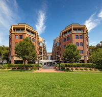 Amora Hotel Riverwalk Melbourne - Coogee Beach Accommodation