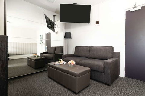 Comfort Hotel East Melbourne - Coogee Beach Accommodation 8