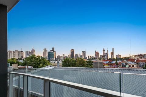 District Hotel Fitzroy - Coogee Beach Accommodation 1