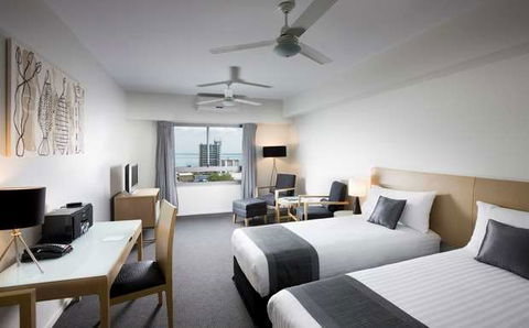 Mantra Pandanas - Coogee Beach Accommodation 1