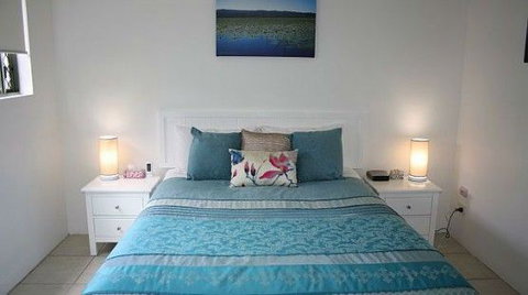 Noosa River Retreat - Coogee Beach Accommodation 1