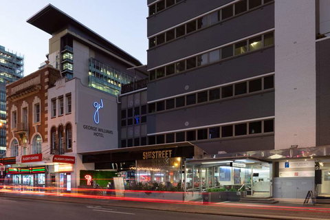 Hotel George Williams - Coogee Beach Accommodation 1