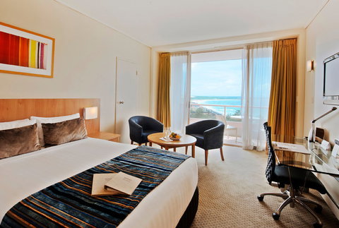 Rydges Cronulla Beach - Coogee Beach Accommodation 1