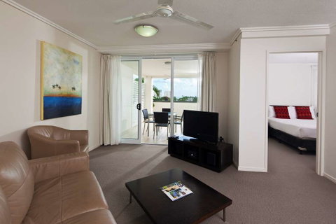 Cairns Central Plaza Apartment - Coogee Beach Accommodation 1
