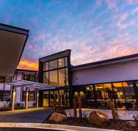 The Remington Orange - Coogee Beach Accommodation