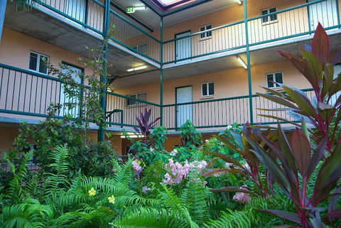 Alatai Holiday Apartments - Coogee Beach Accommodation 0