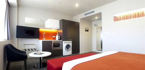 Abode Woden - Coogee Beach Accommodation 2