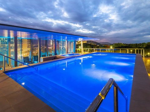 Sebel Cairns Harbour Lights - Coogee Beach Accommodation 2