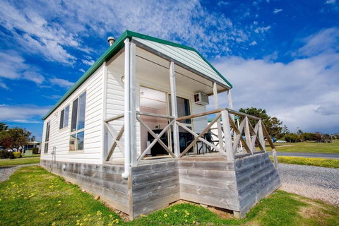 Discovery Parks Devonport - Coogee Beach Accommodation 1