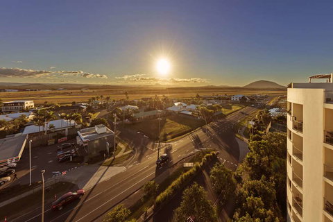 Ramada Hotel & Conf Ctr Marcoola Beach - Coogee Beach Accommodation 1