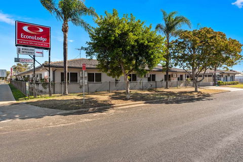 Econo Lodge Moree Spa Motor Inn - Coogee Beach Accommodation 0