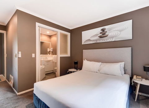 Aqualuna Beach Resort - Coogee Beach Accommodation 1
