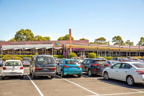 Nightcap at Sandown Park Hotel - Coogee Beach Accommodation 0