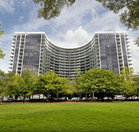 Astra Canberra Manhattan - Coogee Beach Accommodation