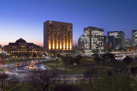 Hilton Adelaide - Coogee Beach Accommodation 0